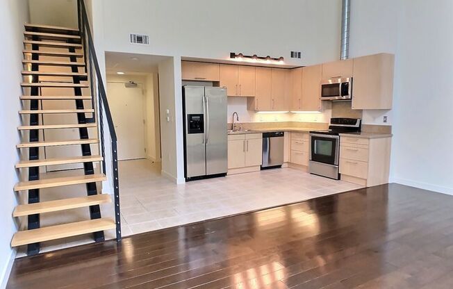 Modern Loft in Historic Plant 51 in Downtown San Jose