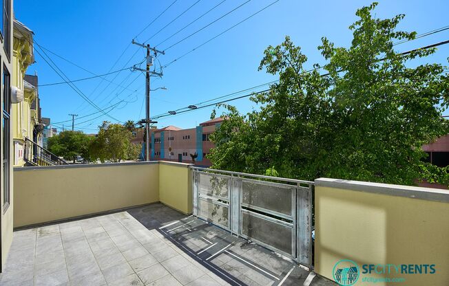 Mission District: Top-Floor Tri-Level Designer Loft with 2 Private Patios & 2 Car Parking