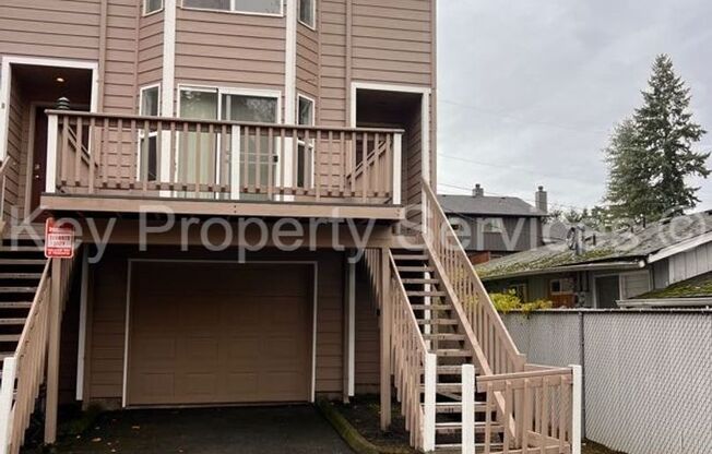 I Street Townhomes (IST)