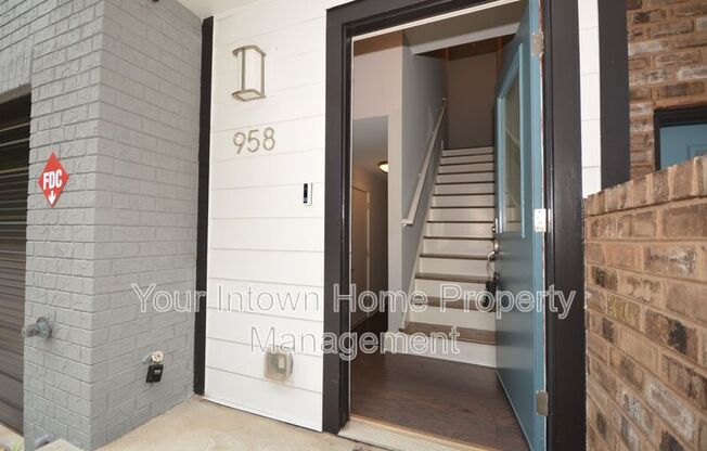 958 MODA DR