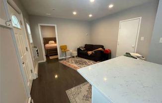 1 bed, 1 bath, $2,200