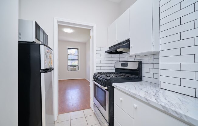63 E 129 ST