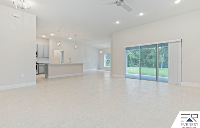 11 KAYWOOD PL