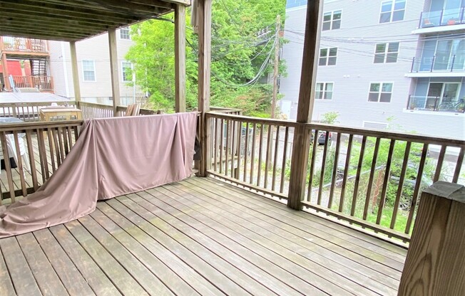 207 K ST