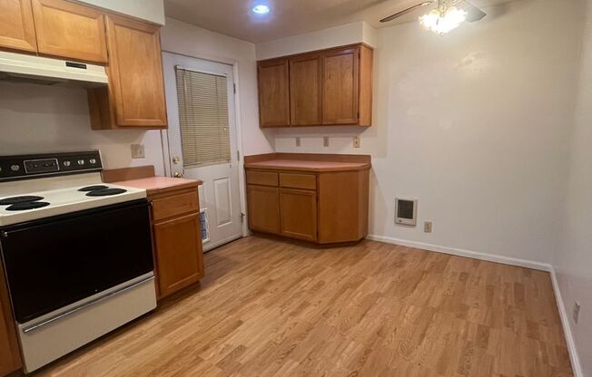 2 beds, 1.5 baths, $1,695