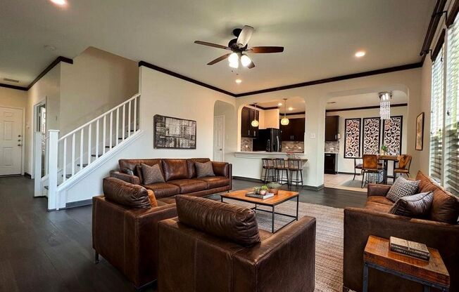 Located in the desirable Edgewater subdivision in Swenson Farms!
