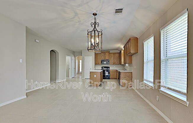 4632 WOLF RDG WAY