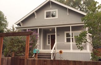 Beautifully updated 4 bed/3 bath historic home in Jefferson neighborhood - Available June 21st