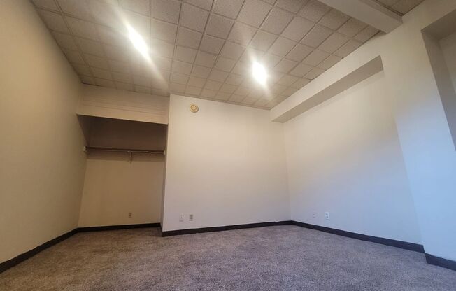 Studio, 1 bath, $795, Unit 387