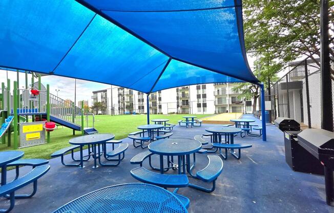 1 bed, 1 bath, 708 sqft, $1,625
