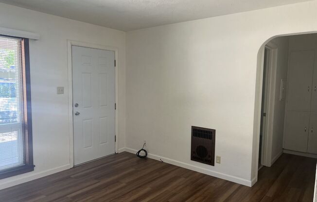 1 bed, 1 bath, 600 sqft, $1,275