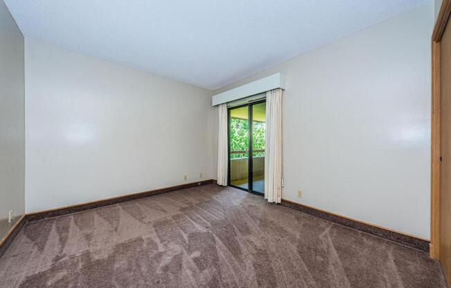 2 beds, 2 baths, 1,210 sqft, $1,950