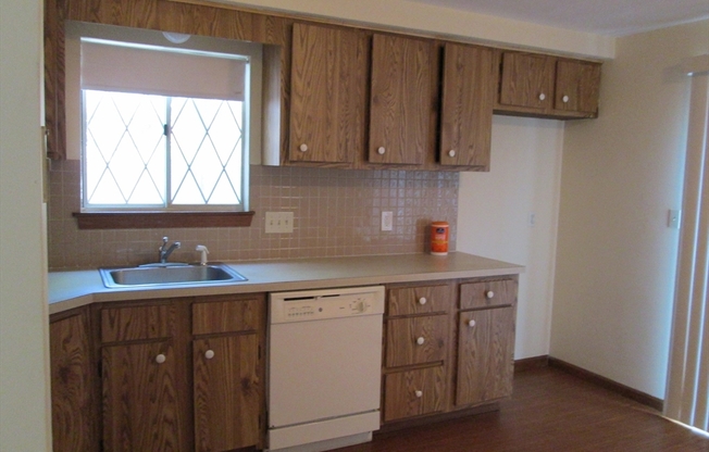 108 CLARK S