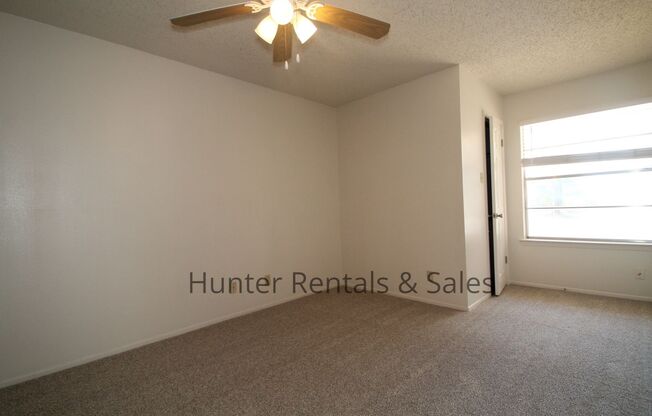 3 beds, 2 baths, $1,150