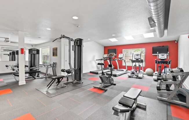 the gym  at Silver Reef Apartments in Lakewood, CO
