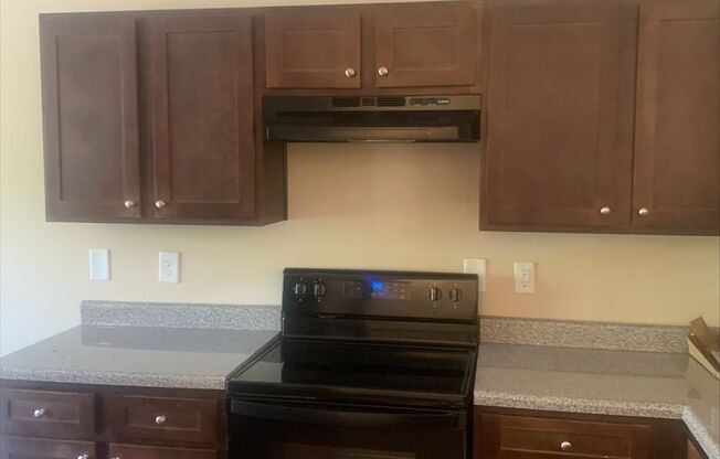 4 Bedroom Townhome in Lithonia!!