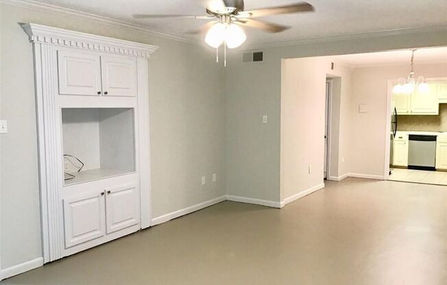 2 beds, 2 baths, $1,225, Unit UNIT G 8