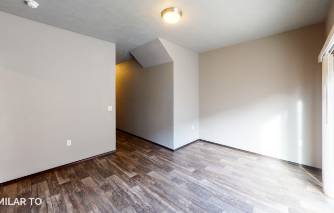 3 beds, 2 baths, 1,208 sqft, $1,775, Unit 4150-B5