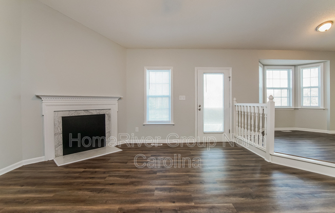 3429 DEER TRCE LN