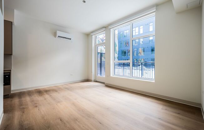 1 bed, 1 bath, 389 sqft, $2,840, Unit 231