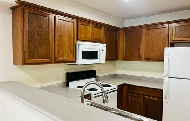 1 bed, 1 bath, 622 sqft, $1,450, Unit 4370 Tull Road - Unit 203