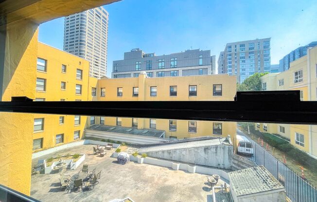 1 bed, 1 bath, 600 sqft, $1,595, Unit 301