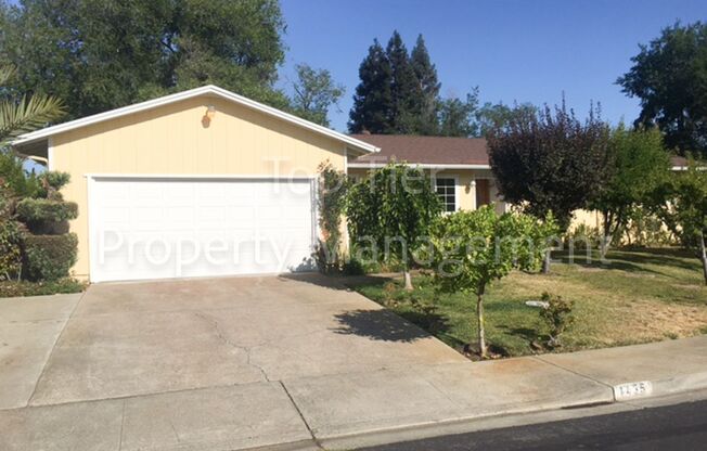 Very nice 3 Bd/2 Ba, 1388 sf single-family house in Concord for Lease!