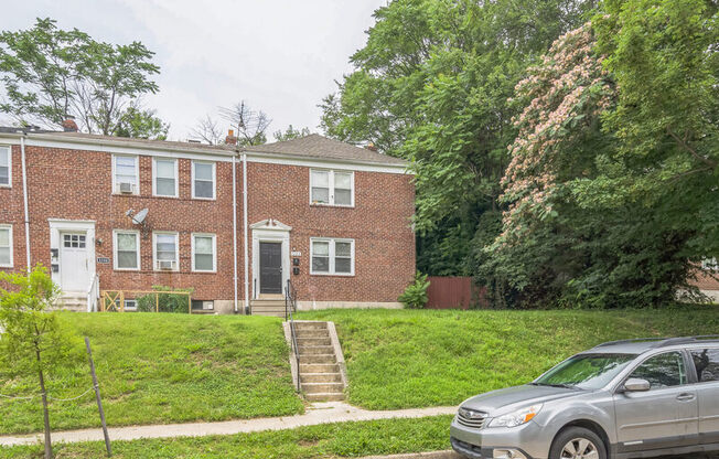 1122 GLENEAGLE RD