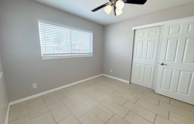 2 beds, 1 bath, $1,495, Unit 201