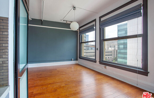 Studio, 1 bath, 760 sqft, $2,250, Unit 714