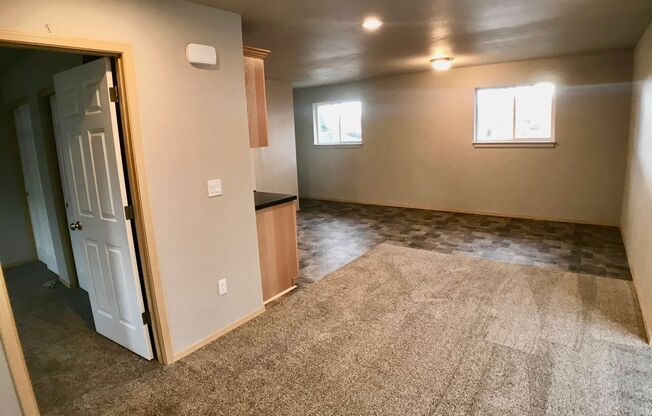 137-332, 334 sw 12th