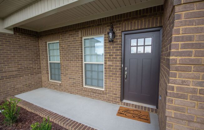 3 beds, 2 baths, $1,650