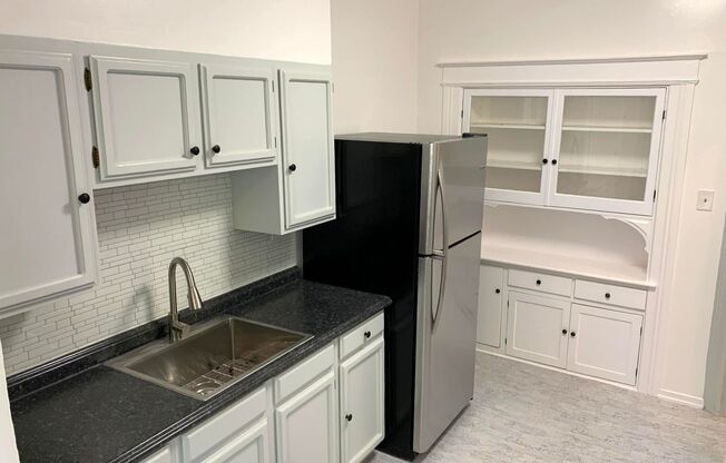 2 beds, 1 bath, 1,250 sqft, $3,795, Unit 1