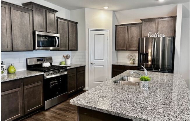 Like New 1 story 4 bedroom home just off Dallas N Tollway