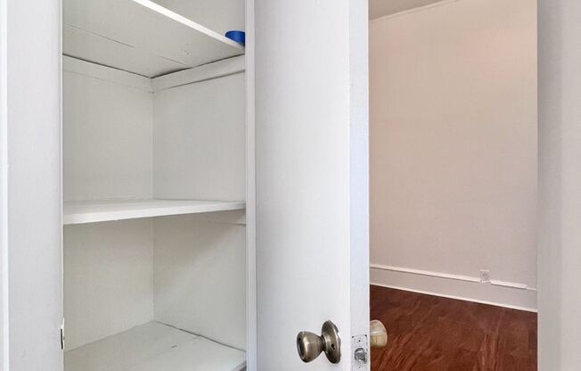 1 bed, 1 bath, $1,425, Unit #2F