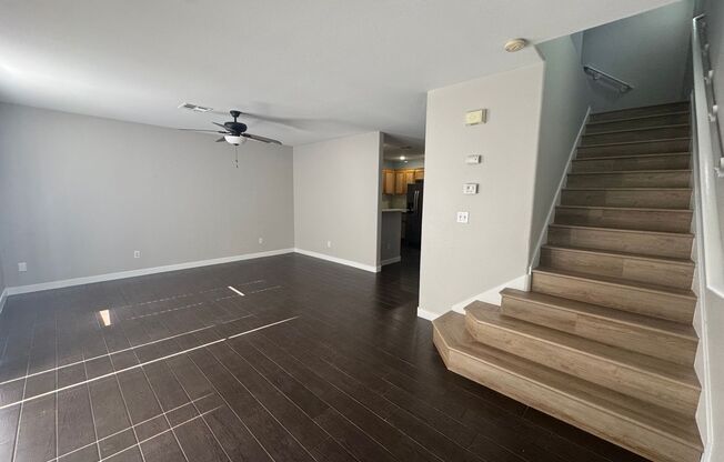 Nice, upgraded Town Home 3br, 3bath, 2cg.