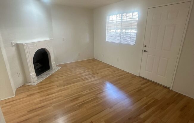 2 beds, 1.5 baths, $2,350, Unit 310