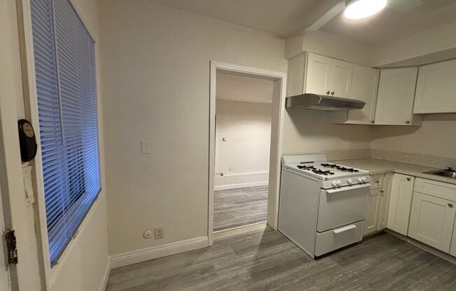 Studio, 1 bath, 450 sqft, $1,900, Unit 6769 Atoll Ave