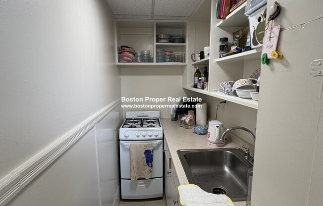 27 Bay State Rd