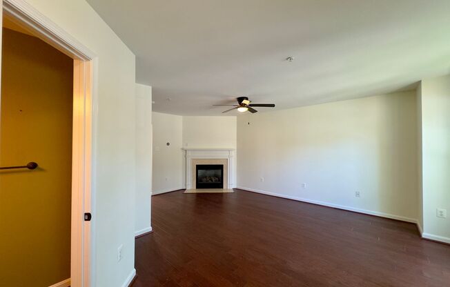 Spacious and Stylish 3-Bedroom Townhome in Abingdon