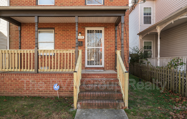1119 N 21 ST