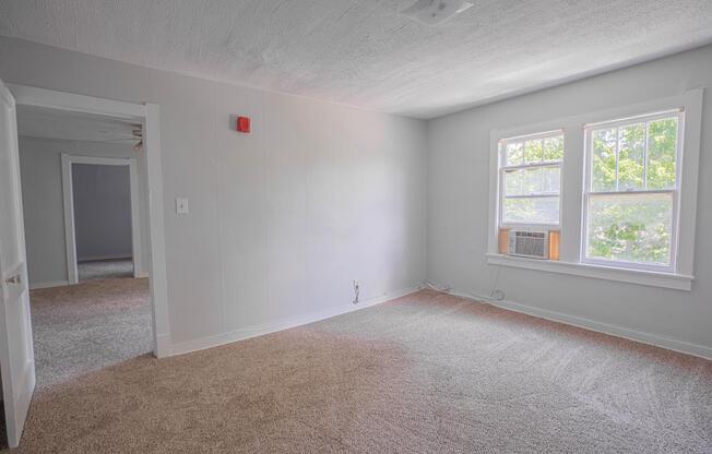 706 CHICKAMAUGA AVE