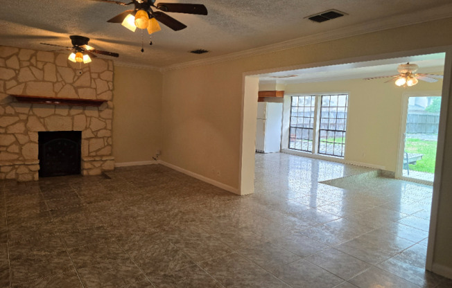 425 ELDON DR