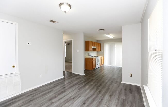 3 beds, 1 bath, $1,475