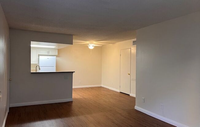 2 beds, 2 baths, 890 sqft, $1,890, Unit 208