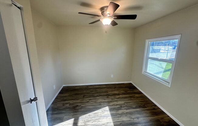 3 beds, 1 bath, $3,400