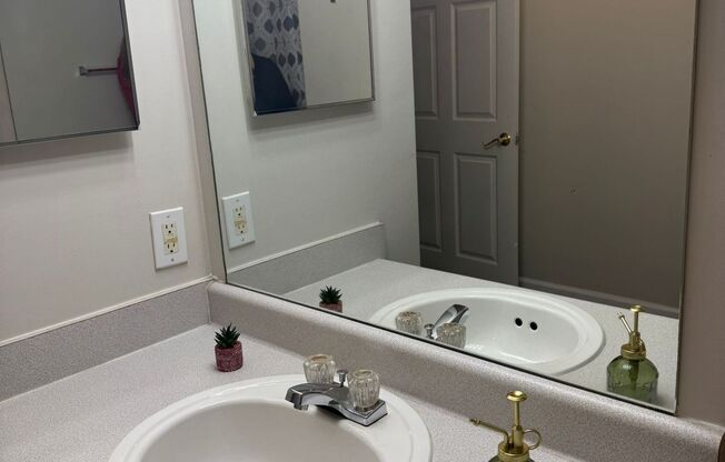 Cascade Oaks Apartments