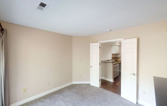 2 beds, 1 bath, $1,495