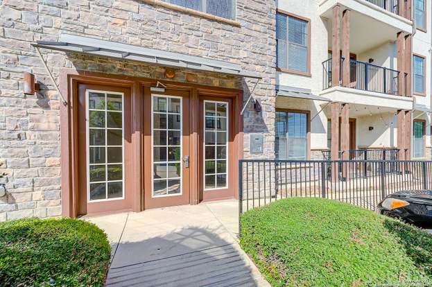 7342 Oak Manor Dr