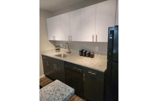 3 beds, 2 baths, 998 sqft, $1,310